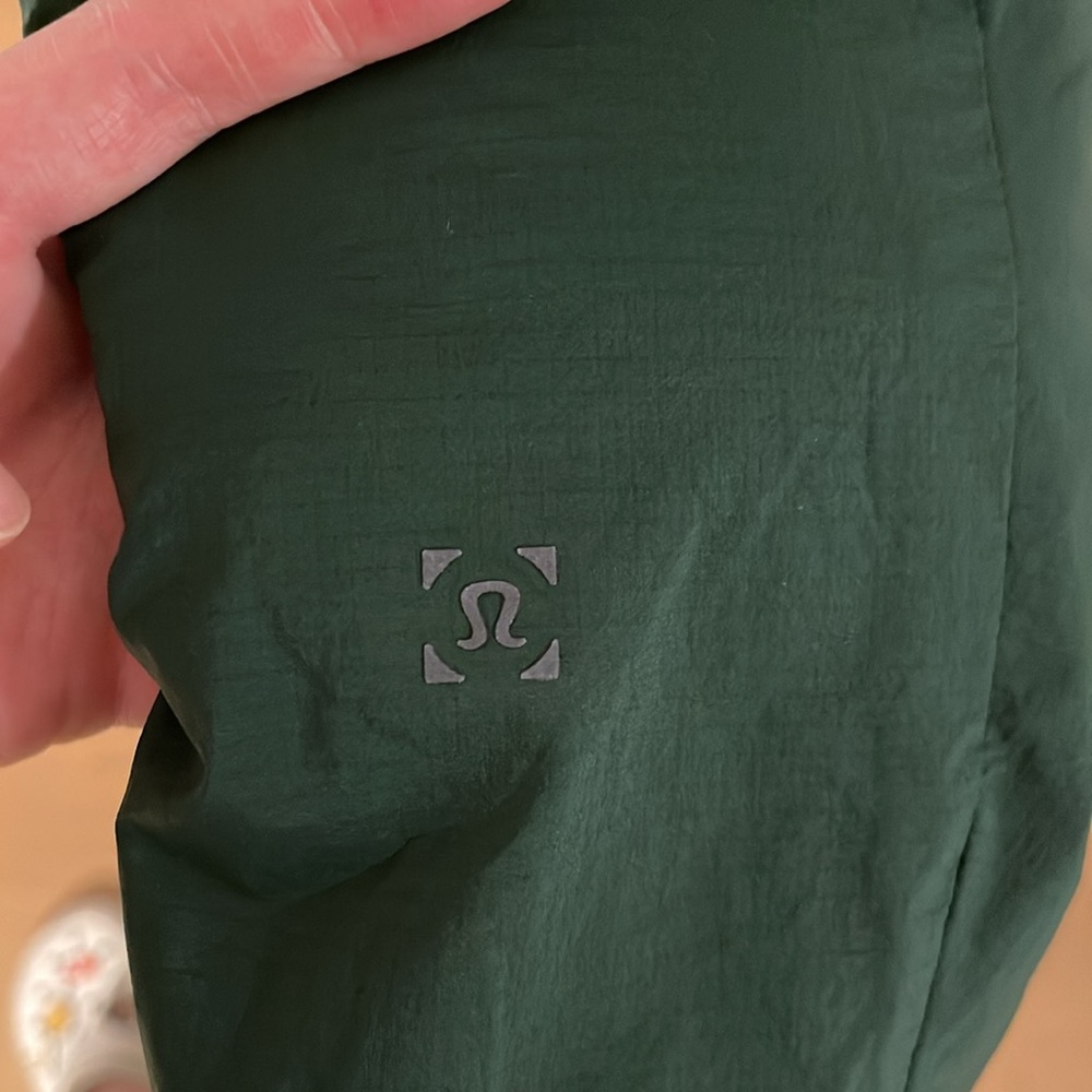 Lululemon Requisition Bomber 🌲🖤 Envy Green / Heathered Black - Picture 11 of 15